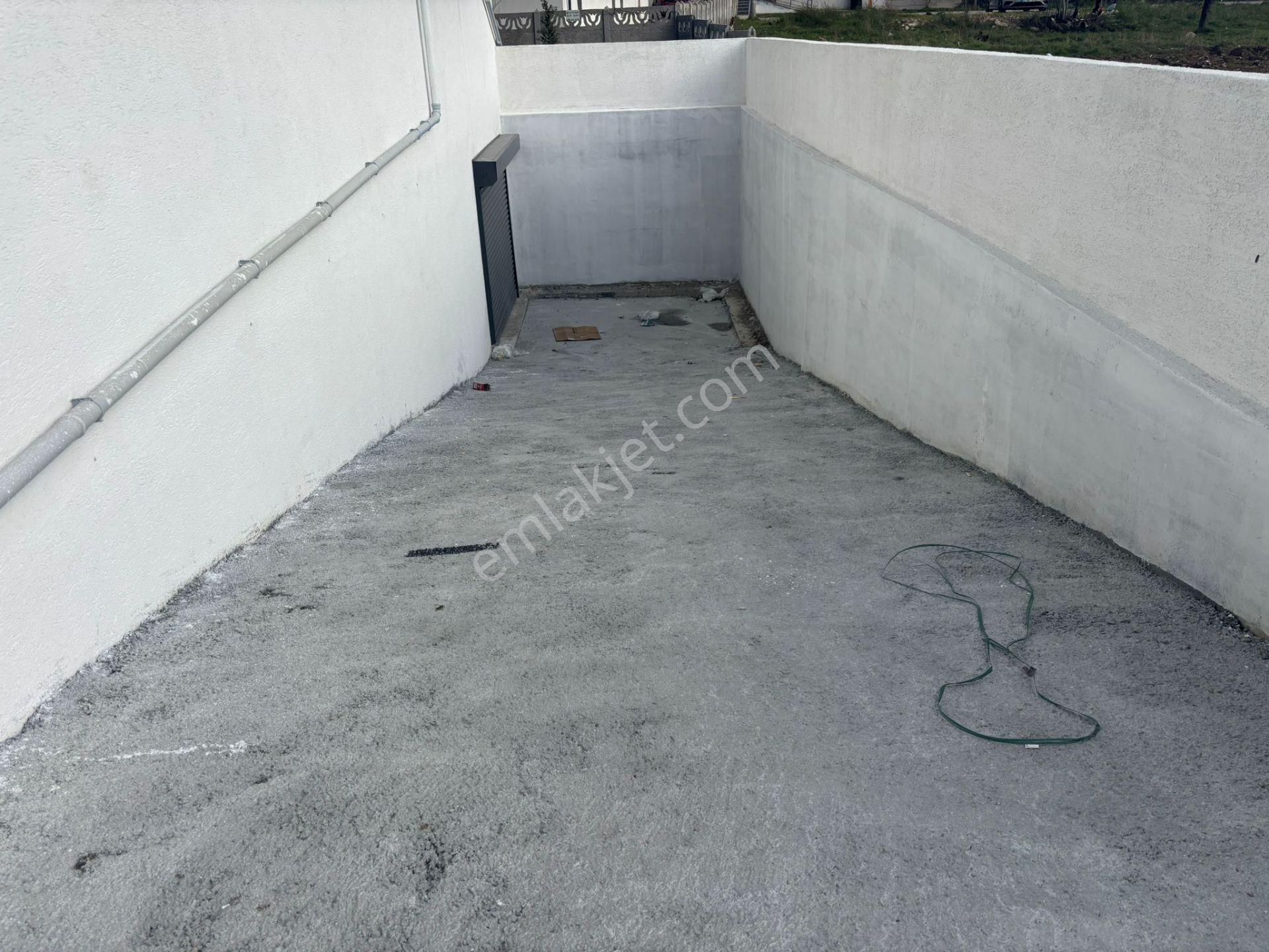 **eryıldız İnşaat'tan**iskanlı**ebeweyn Banyolu**k.otoparklı 3+1 - Görsel 34