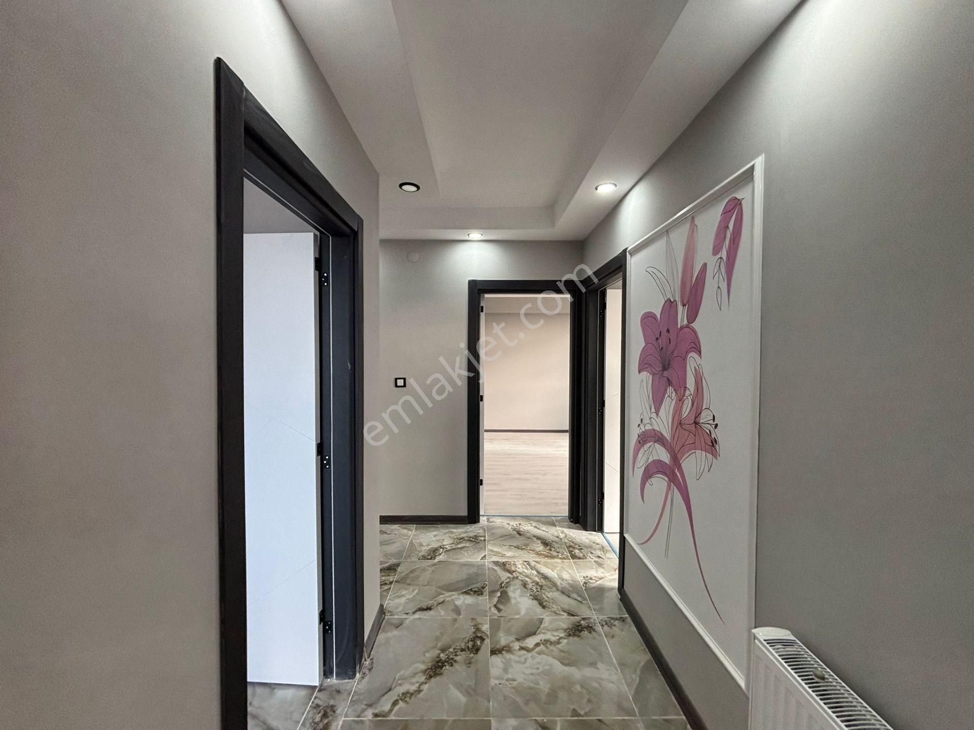 **eryıldız İnşaat'tan**iskanlı**ebeweyn Banyolu**k.otoparklı 3+1 - Görsel 27