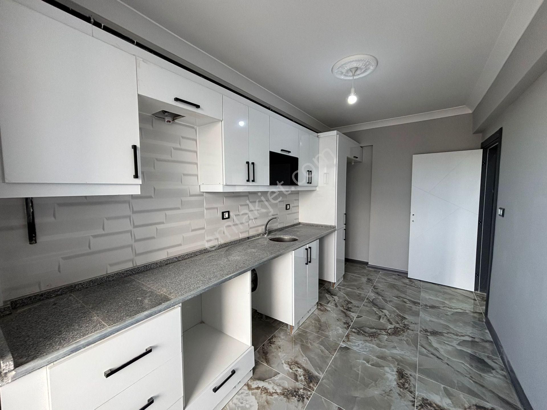 **eryıldız İnşaat'tan**iskanlı**ebeweyn Banyolu**k.otoparklı 3+1 - Görsel 7