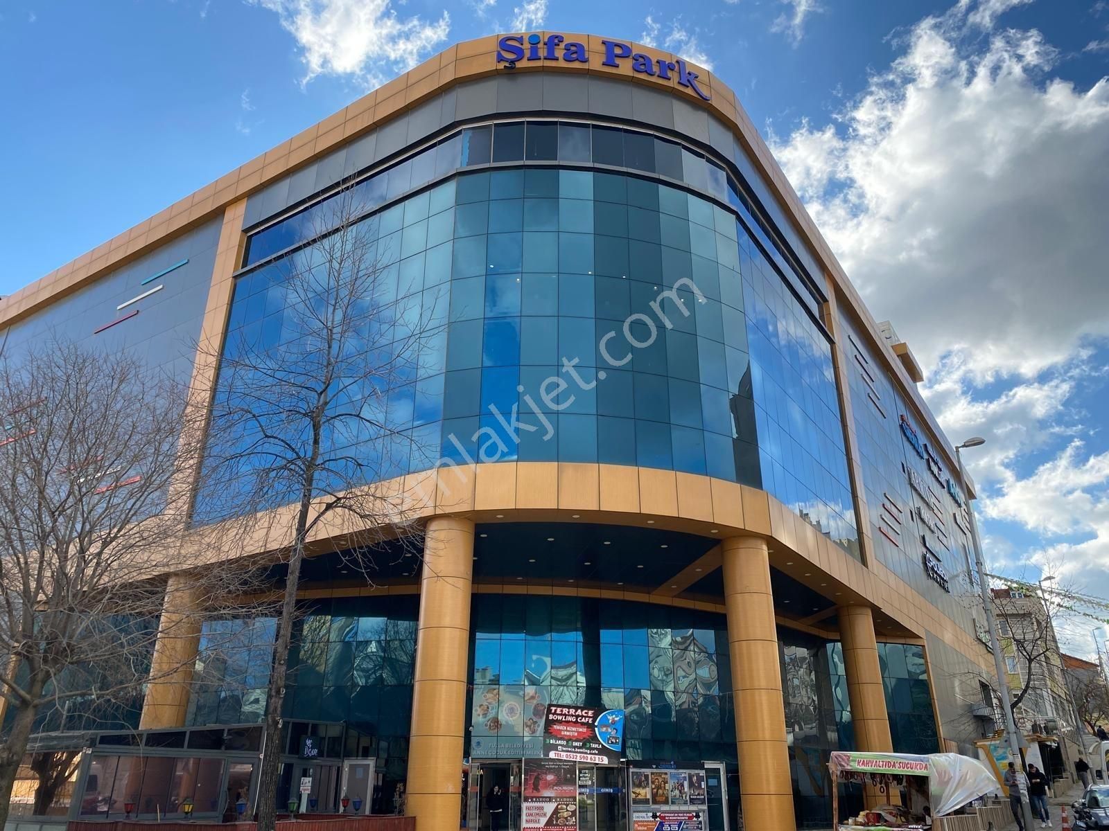 Koru Emlak'tan Satılık 231m Arsa 4 Yol Ağzı Köşe Nokta - Görsel 6