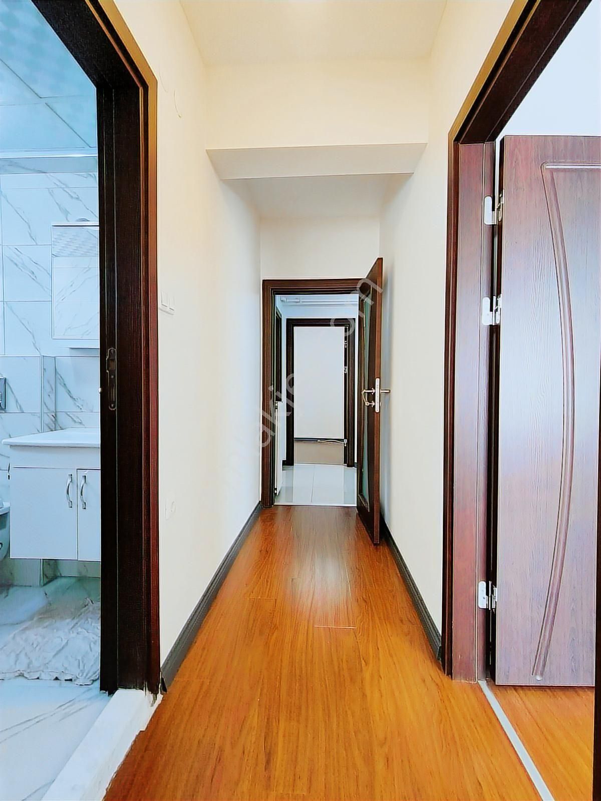 Hasköy'de Meşe Tesisleri Yanında Hasevler Sitesinde Satılık 2+1 - Görsel 16