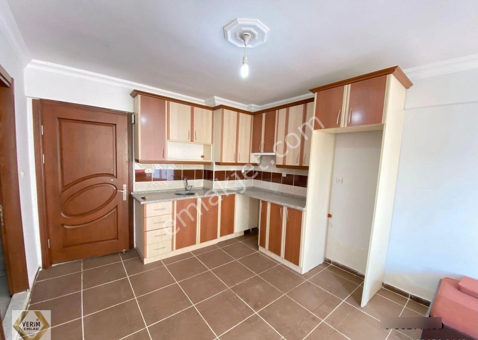 Ürkmezde Denize 50m Merkezi Lokasyonda Satılık 1+1 Daireler - Görsel 15