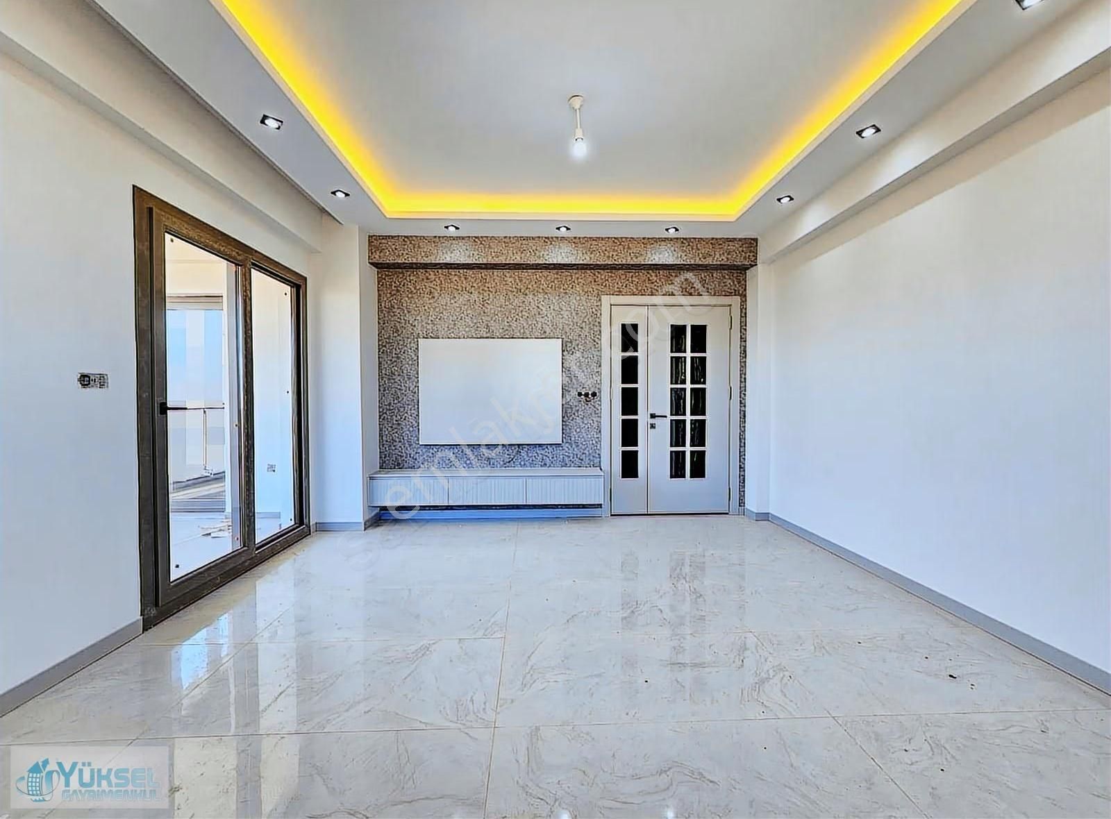 Yüksel Gayrimenkulden Caddeye Yakın Lüks Satılık Fırsat Daireler - Görsel 25