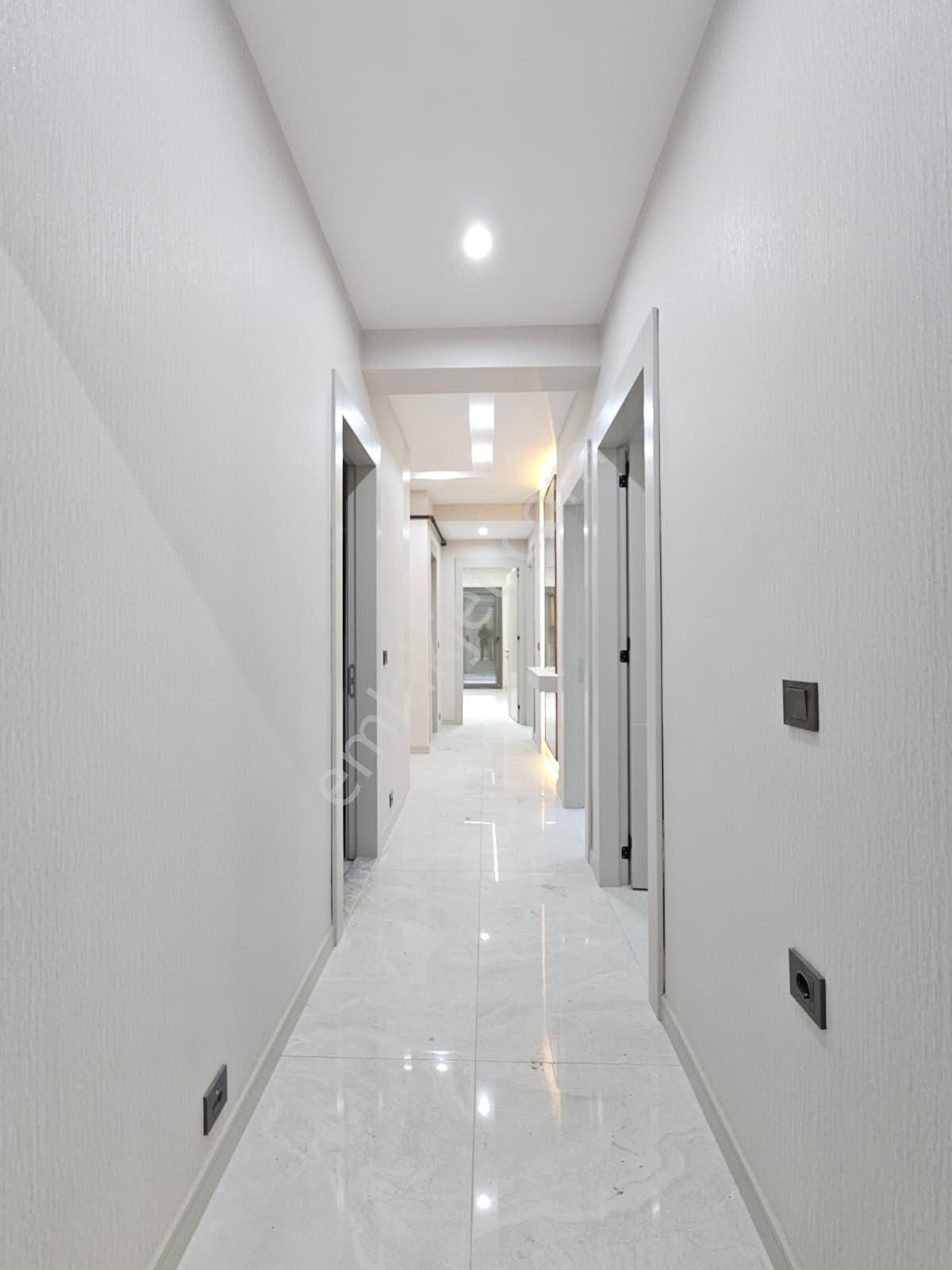 Denizli Şemikler Mahallesinde Cadde Üstünde Lüks Panjurlu Satılık Daireler - Görsel 26