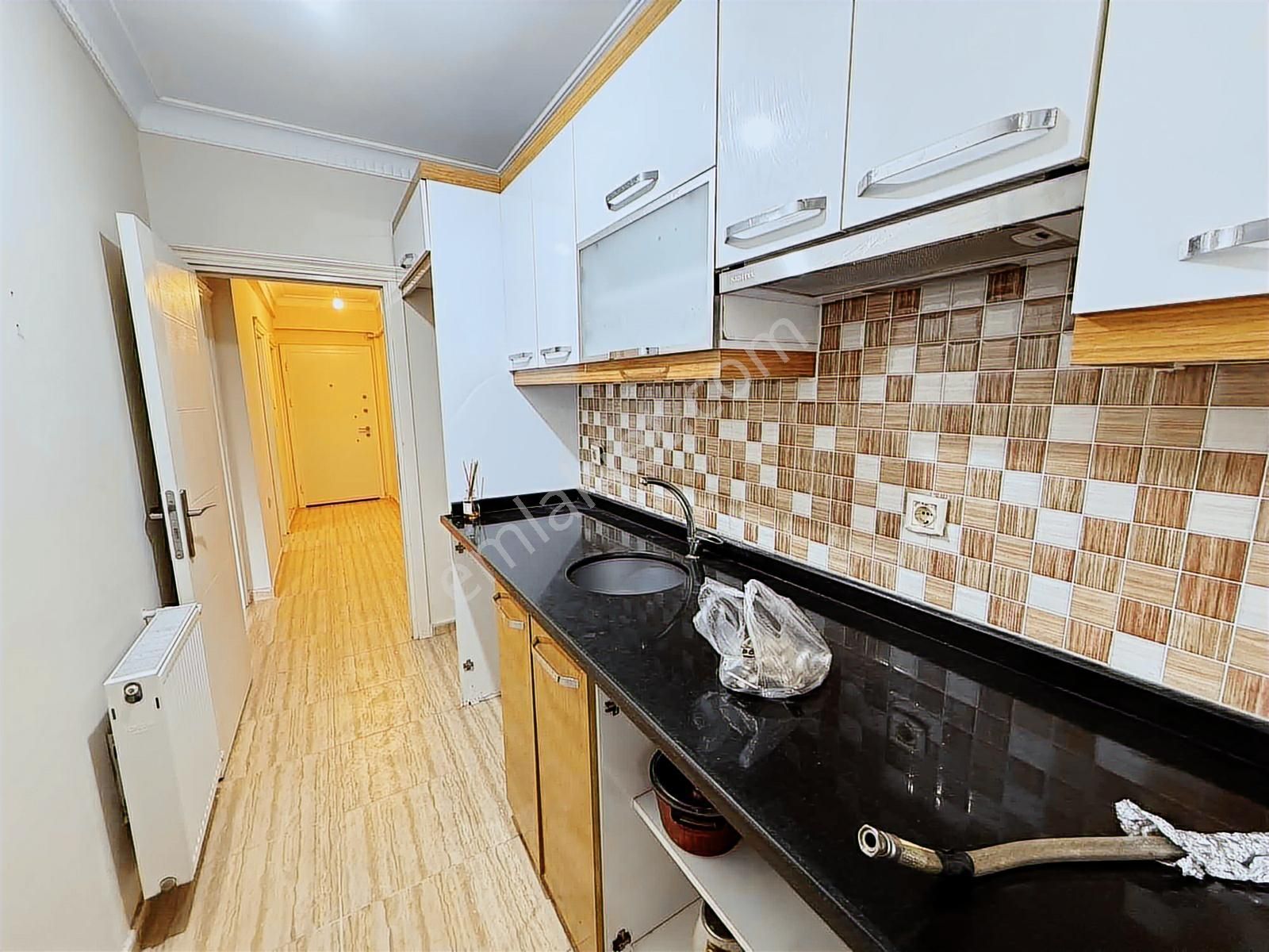 Real Home'dan Gültepe'de 2+1 Kiralık 90 M2 Yüksek Girişi Daire - Görsel 15