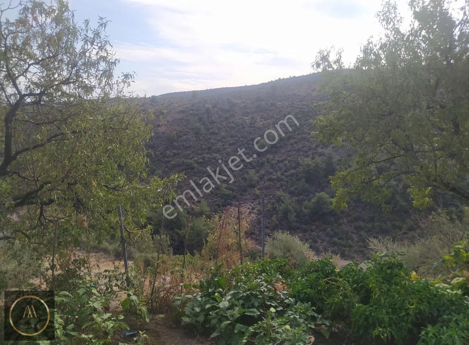 Şehzadeler Kale Köy'de Satılık Müstakil Evli Arsa - Görsel 12