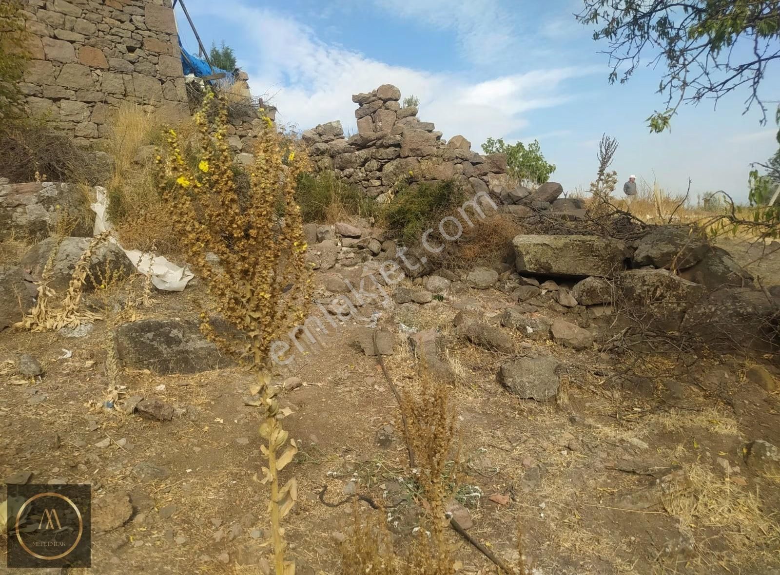 Şehzadeler Kale Köy'de Satılık Müstakil Evli Arsa - Görsel 6