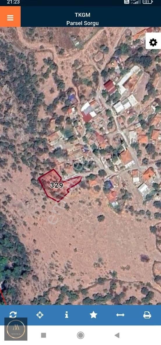 Şehzadeler Kale Köy'de Satılık Müstakil Evli Arsa