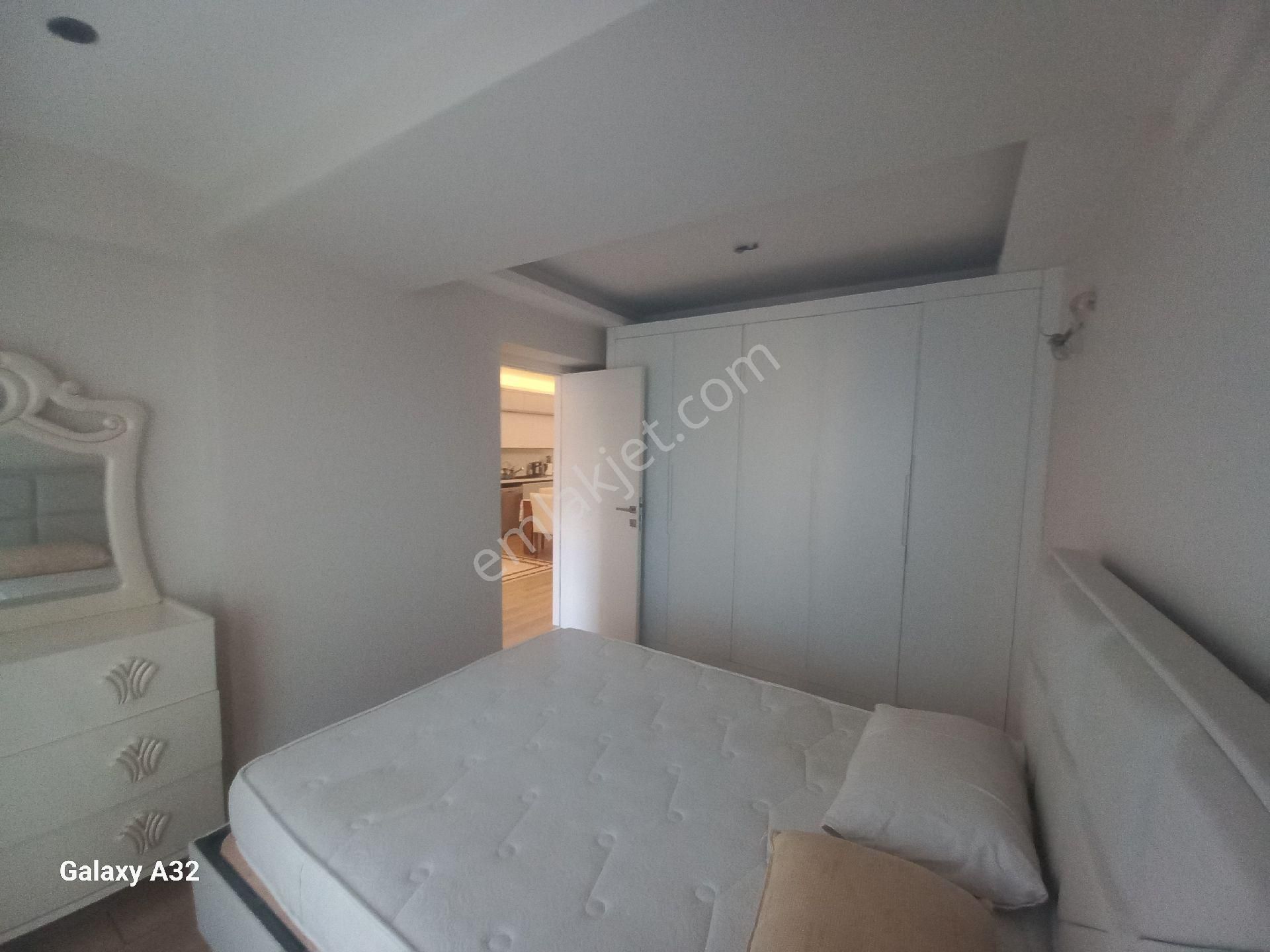Mavisehir Doğa Koleji Yani Full Eşyalı Kiralık 2+1 Daire - Görsel 13