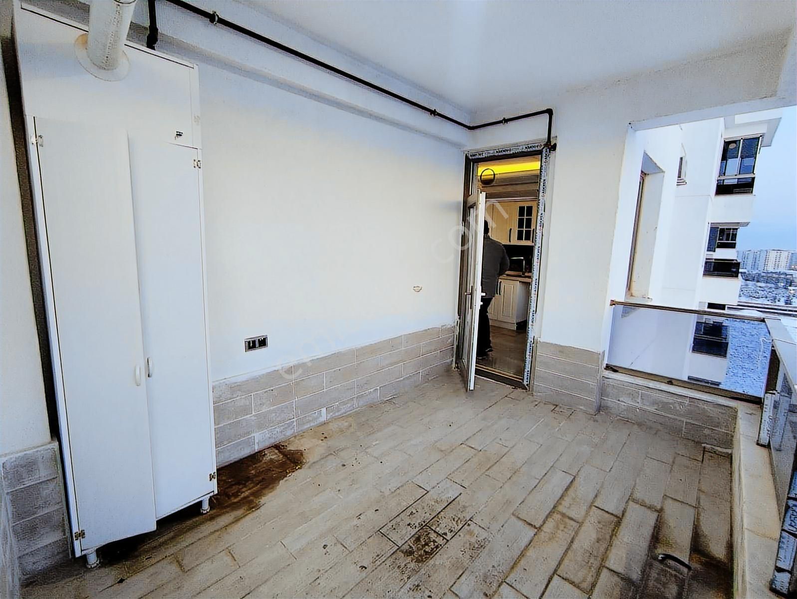 New Life'den Stadyum Manzaralı Kiralık 2+1 Geniş Daire - Görsel 19