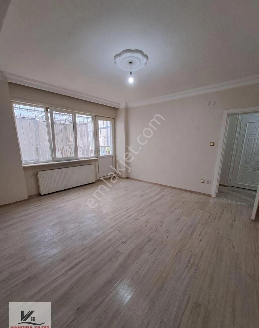 Namık Kemalde Kat İrtifaklı 2 + 1 İçi Boş 90 M2 Satılık Daire - Görsel 15