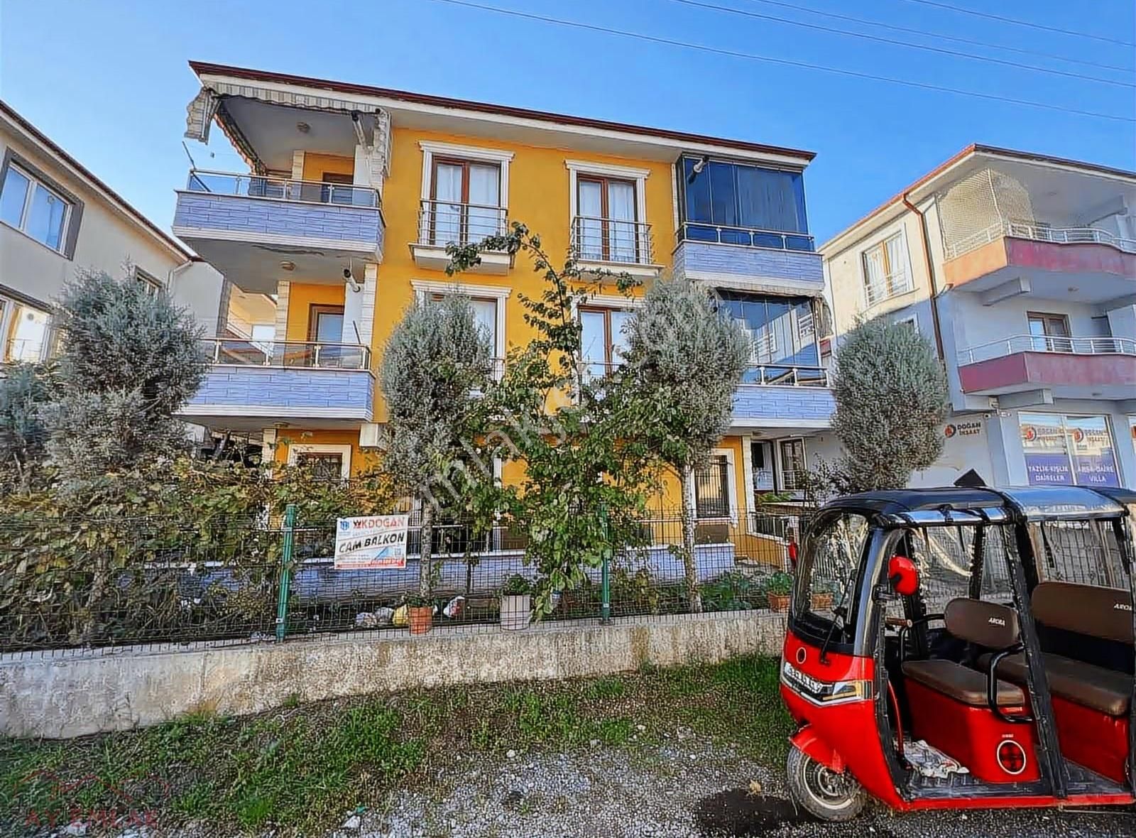 Doğalgazlı Cam Balkonlu Ara Kat Eşyalı 2+1 Masrafsız Daire.