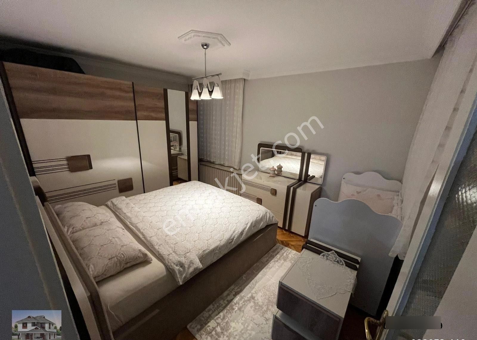 Genç Emlaktan Örnek Mahallesinde Yıldız Blokta 2,5+1 Full Yapılı Satılık Daire - Görsel 13