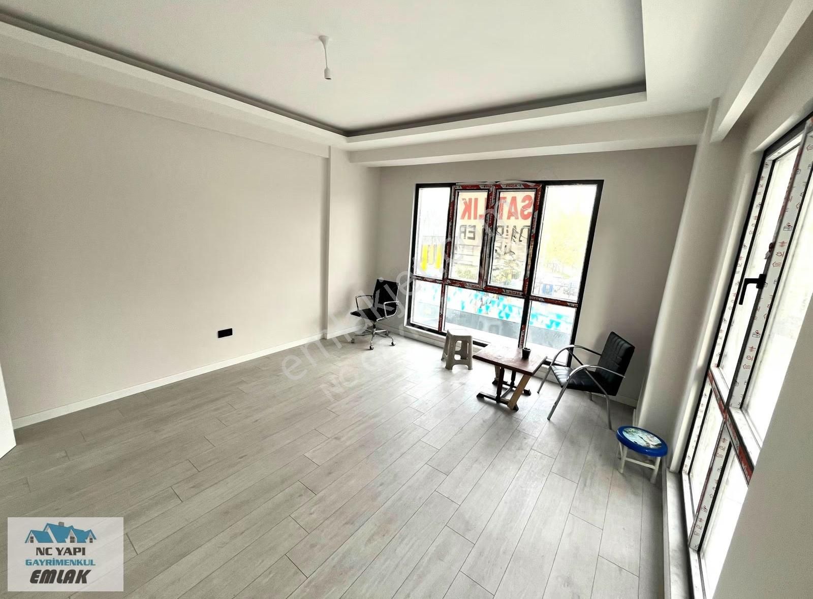 Ümraniye Dudulluda Meydana Ve Metroya Yakın 2+1 Sıfır Daire - Görsel 33