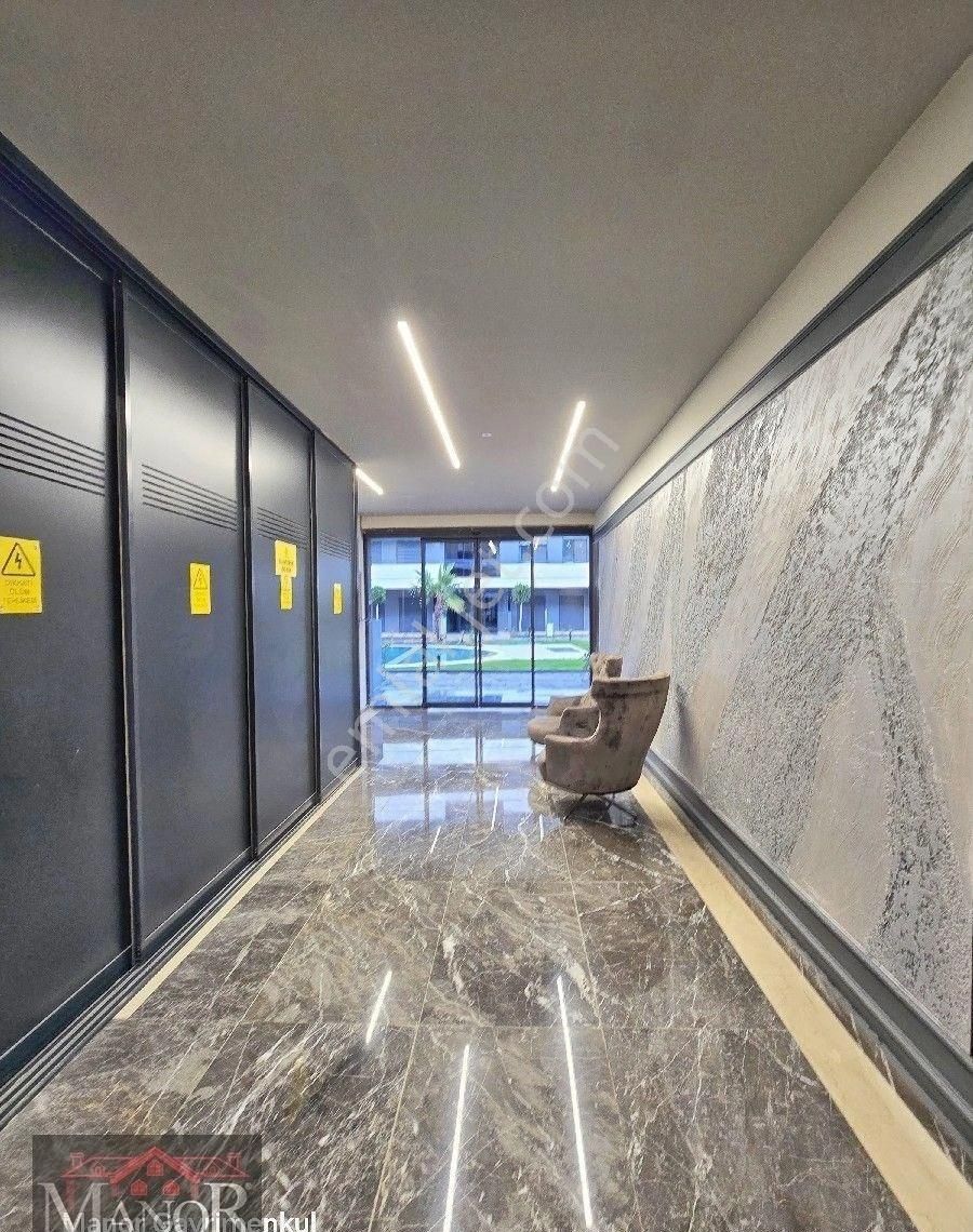 Kuşadası Kadınlar Denizinde 1+1 May Suit Sitesi Harika Donanımlı Denize Yakın Satılık Daire - Görsel 8