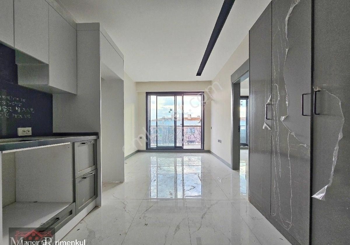 Kuşadası Kadınlar Denizinde 1+1 May Suit Sitesi Harika Donanımlı Denize Yakın Satılık Daire - Görsel 9