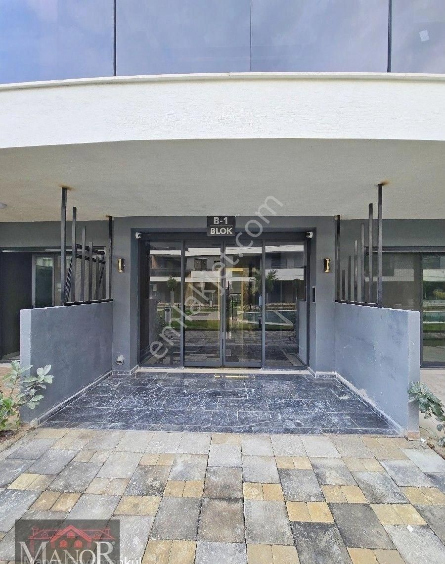 Kuşadası Kadınlar Denizinde 1+1 May Suit Sitesi Harika Donanımlı Denize Yakın Satılık Daire - Görsel 34