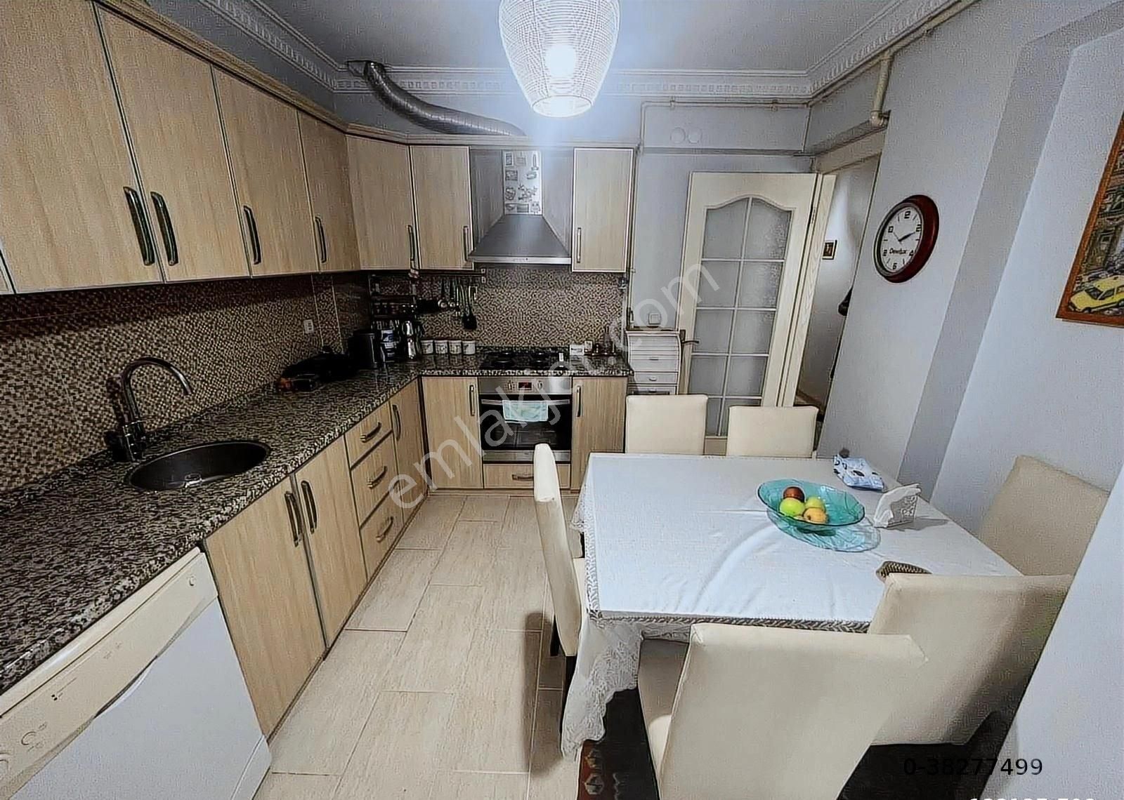 Buca İşçievleri Kız Kulesi Yakını 3+1 Bahçeli Satılık Daire!!!! - Görsel 2