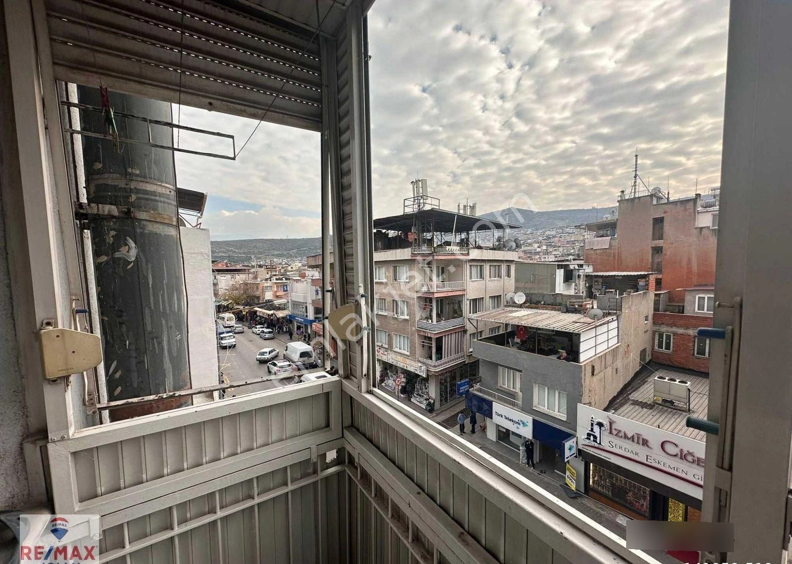 Bornova Altındağ Kemalpaşa Caddesi Satılık 2+1 Daire - Görsel 14