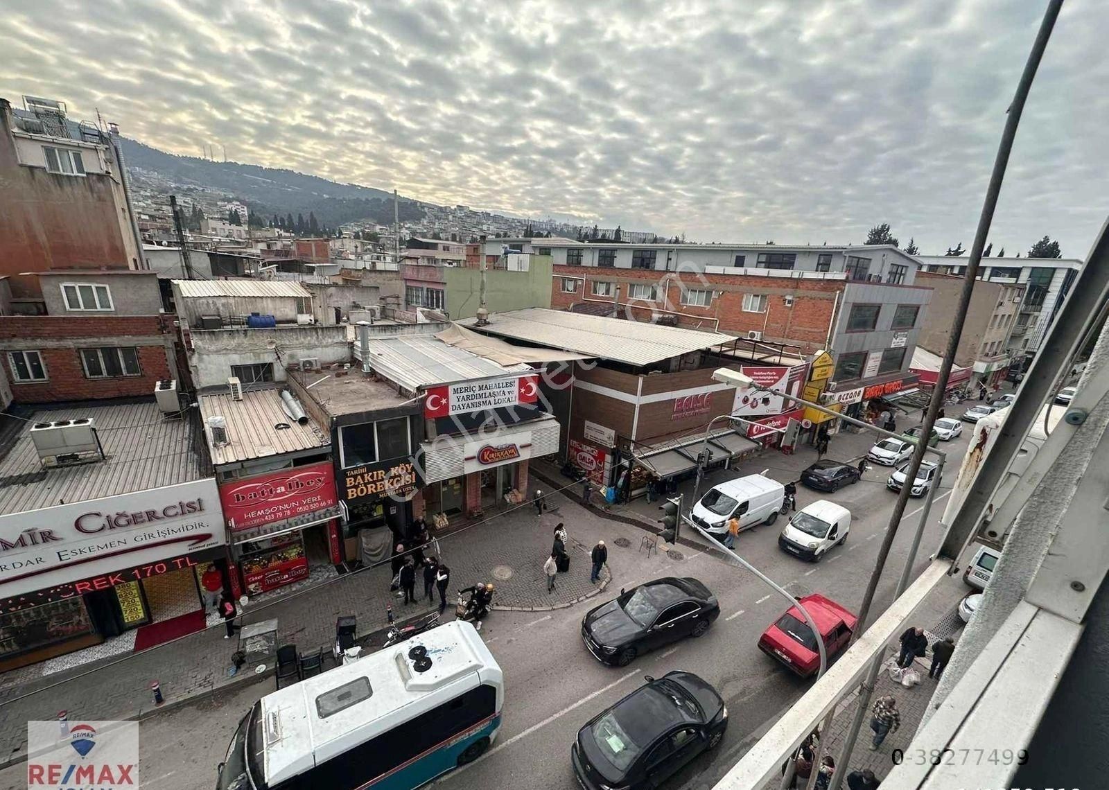 Bornova Altındağ Kemalpaşa Caddesi Satılık 2+1 Daire - Görsel 8