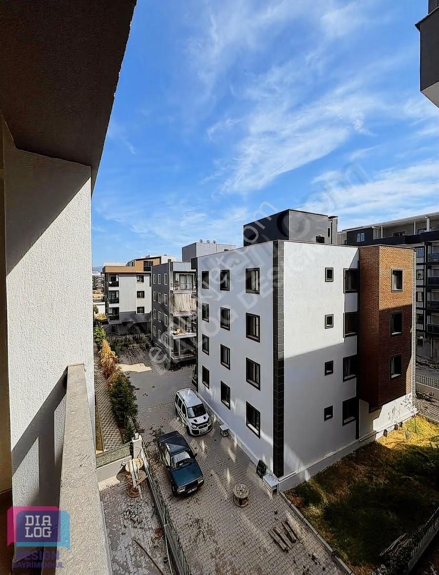 Seyrek'te Ünv. Yakın 50 M2 Ara Kat Satılık Daire - Görsel 6