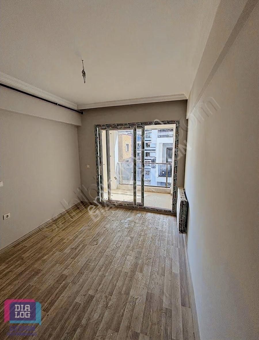 Seyrek'te Ünv. Yakın 50 M2 Ara Kat Satılık Daire - Görsel 13