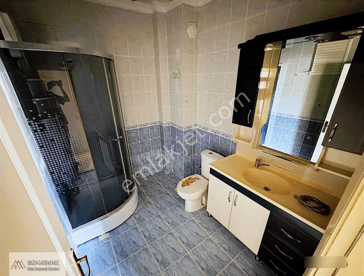 Ergünden Merkezi Konumda, Ankastreli Ve Doğalgazlı 3+1 Daire - Görsel 17