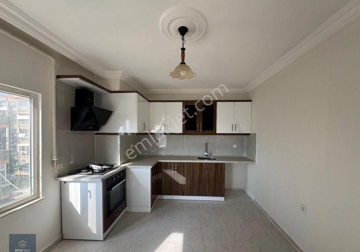 Erdemli Merkez Sahil Yolu Üzeri 4+1 Kiralık Daire - Görsel 8