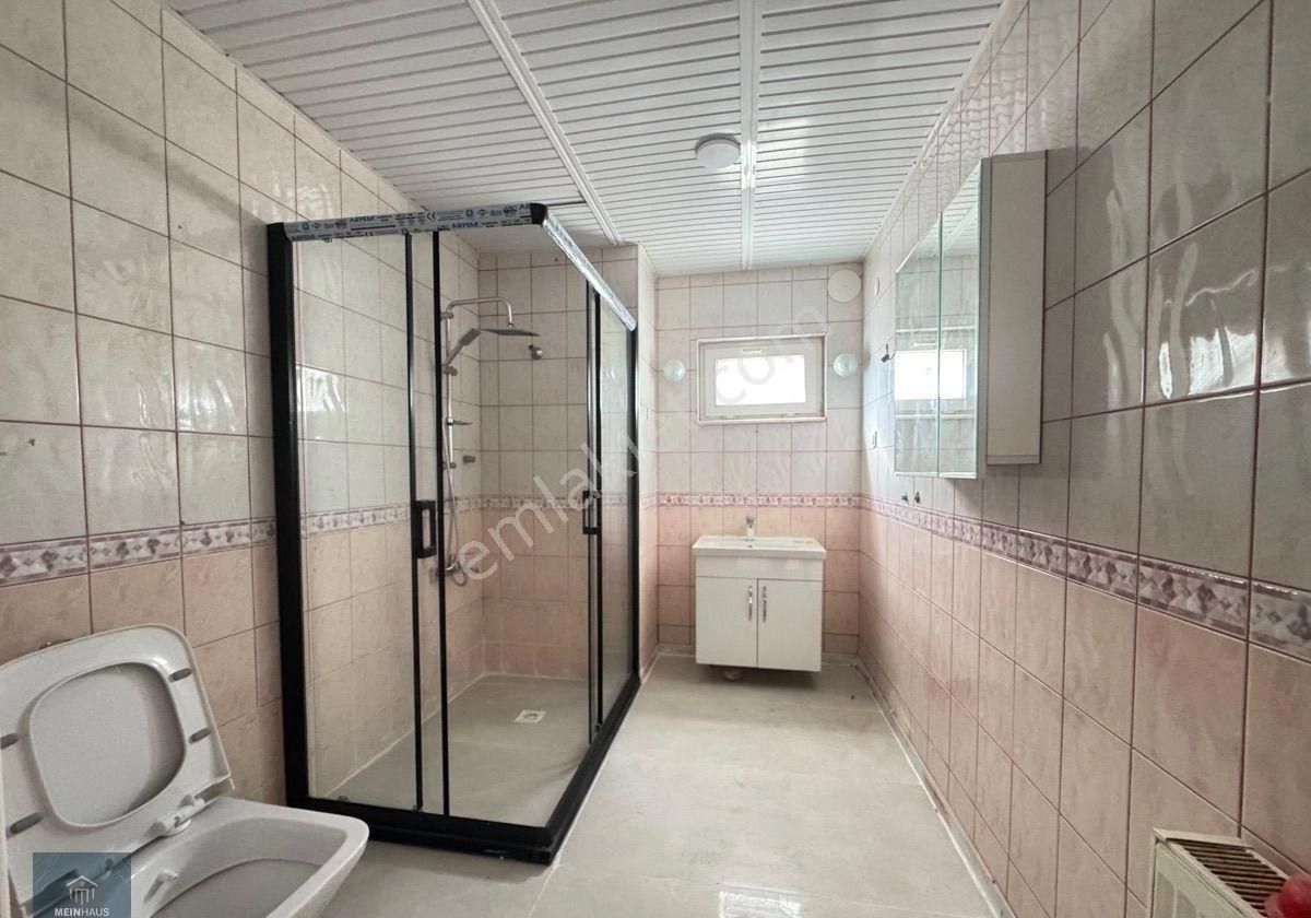 Erdemli Merkez Sahil Yolu Üzeri 4+1 Kiralık Daire - Görsel 23