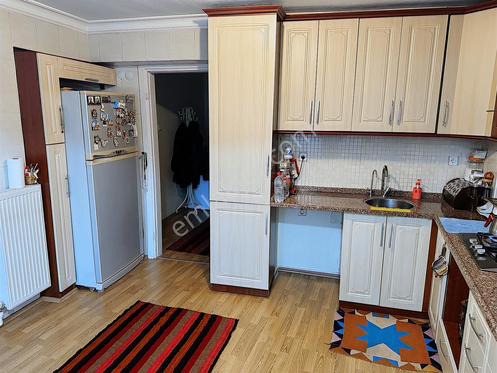 Demetten 2+1 Doğalgazlı Balkonlu Kapalı Çatı Satılık Daire. - Görsel 32