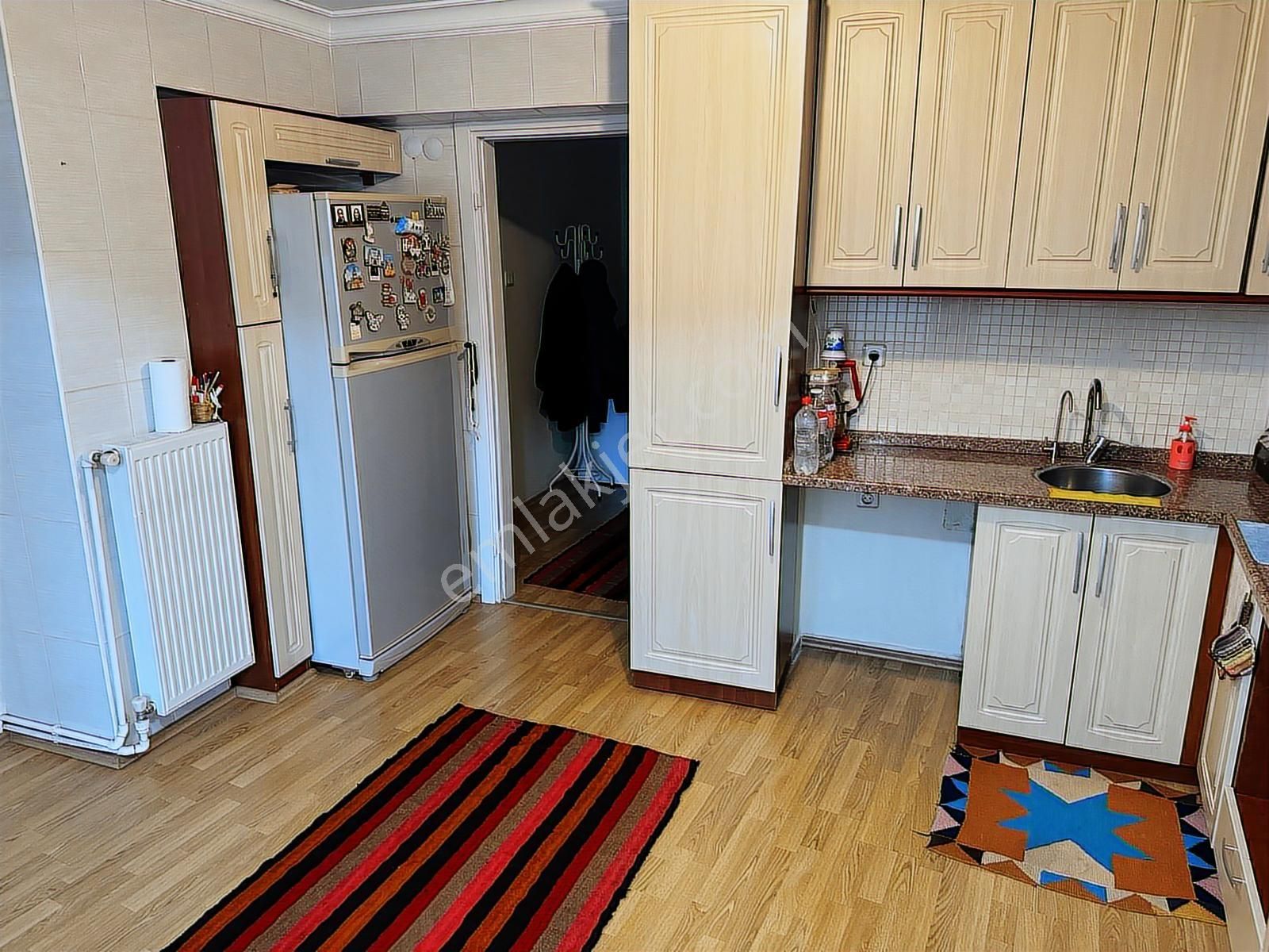 Demetten 2+1 Doğalgazlı Balkonlu Kapalı Çatı Satılık Daire. - Görsel 24