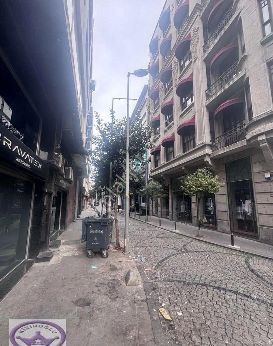 Çok Acele! Osmanbey Metroya Komşu Asansörlü 96m2 Ofis Daire Fırsatı - Görsel 8