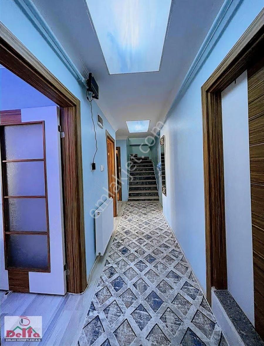 Delfa Yapı İnşaat Önce Güven 4+1 Dübleks 220m2 Acil - Görsel 9
