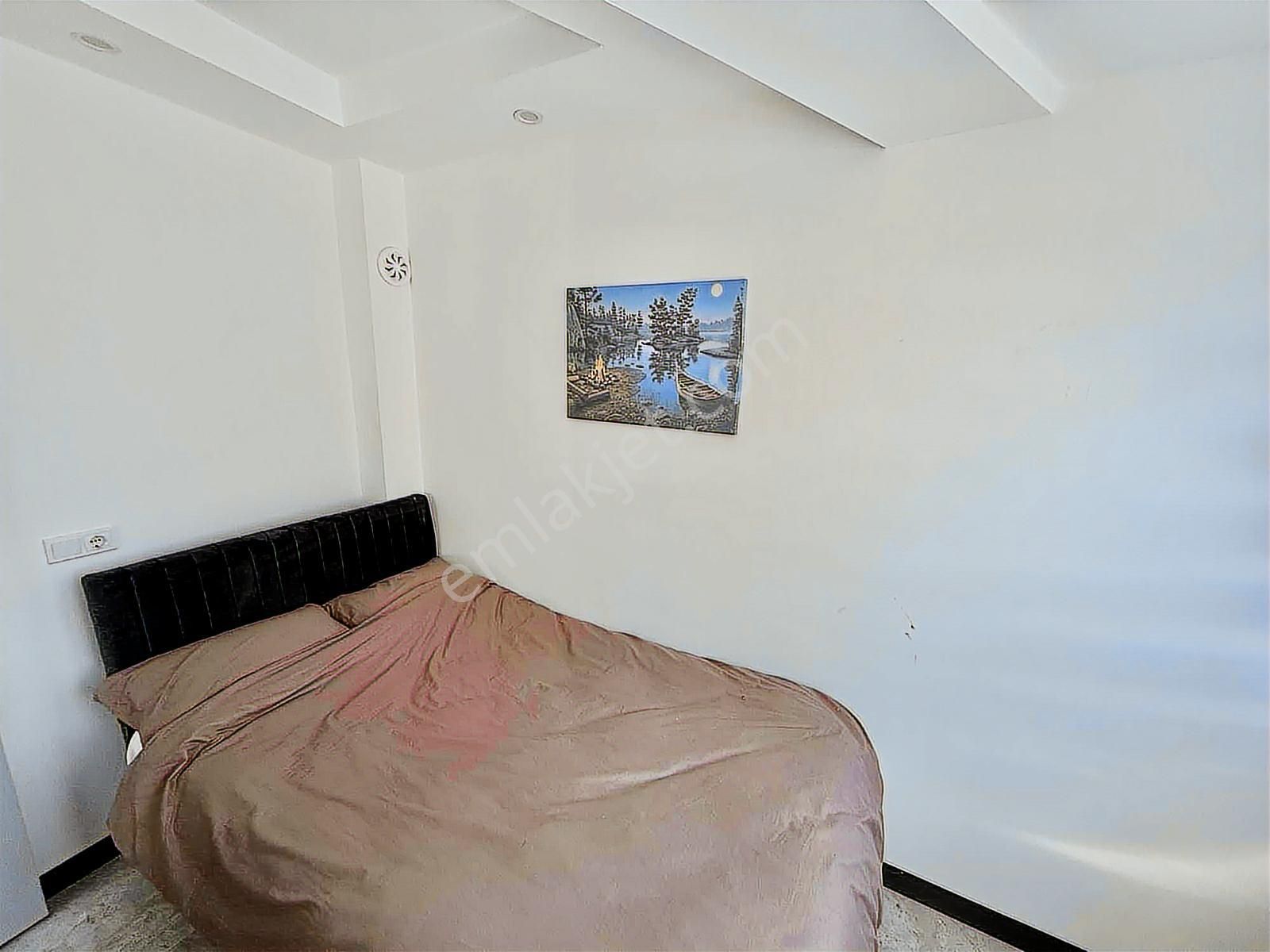 Saltak'ta Sıfır 2 Tane 1+1 Eşyalı Apart - Görsel 11