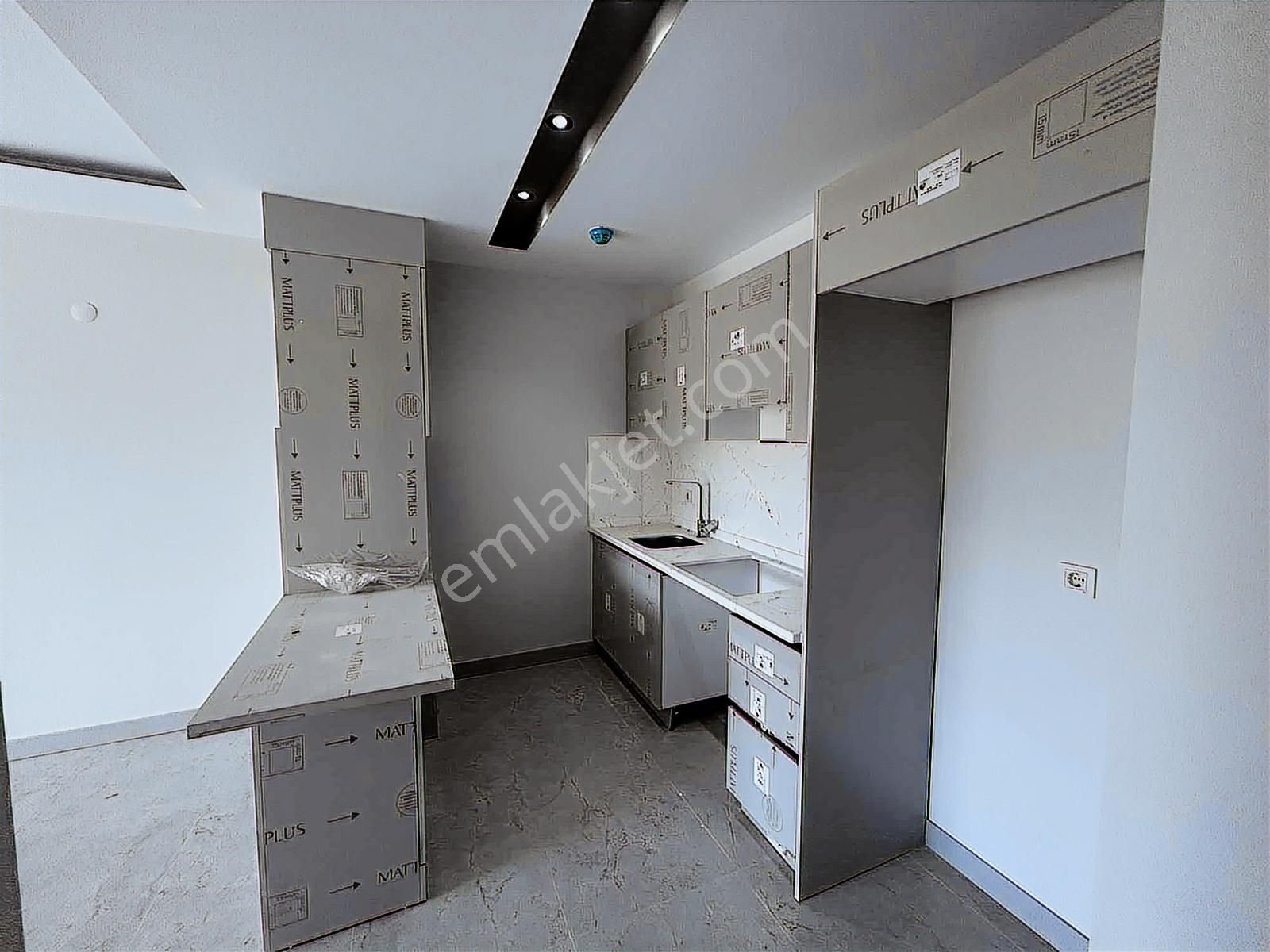 Gemlik Kurşunlu'da 2+1 Havuz Ve Deniz Manzaralı Lüks Daire - Görsel 27