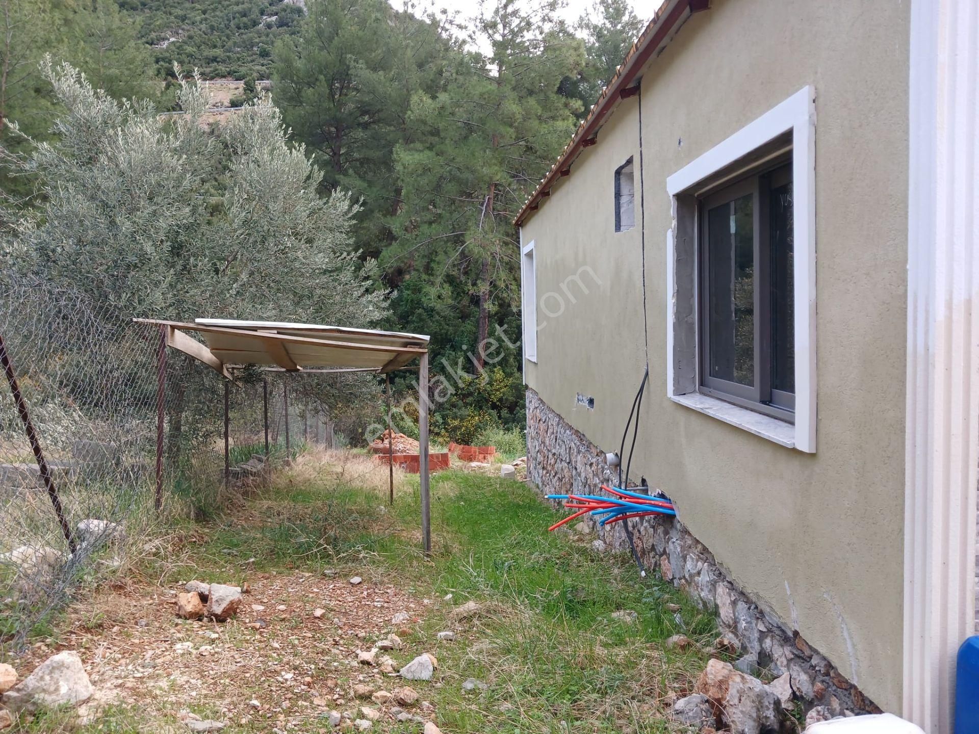 Fethiye Üzümlü Özel Konum, Nakil Sebebiyle 845 M2 Arsa İçinde Müstakil Ev - Görsel 23