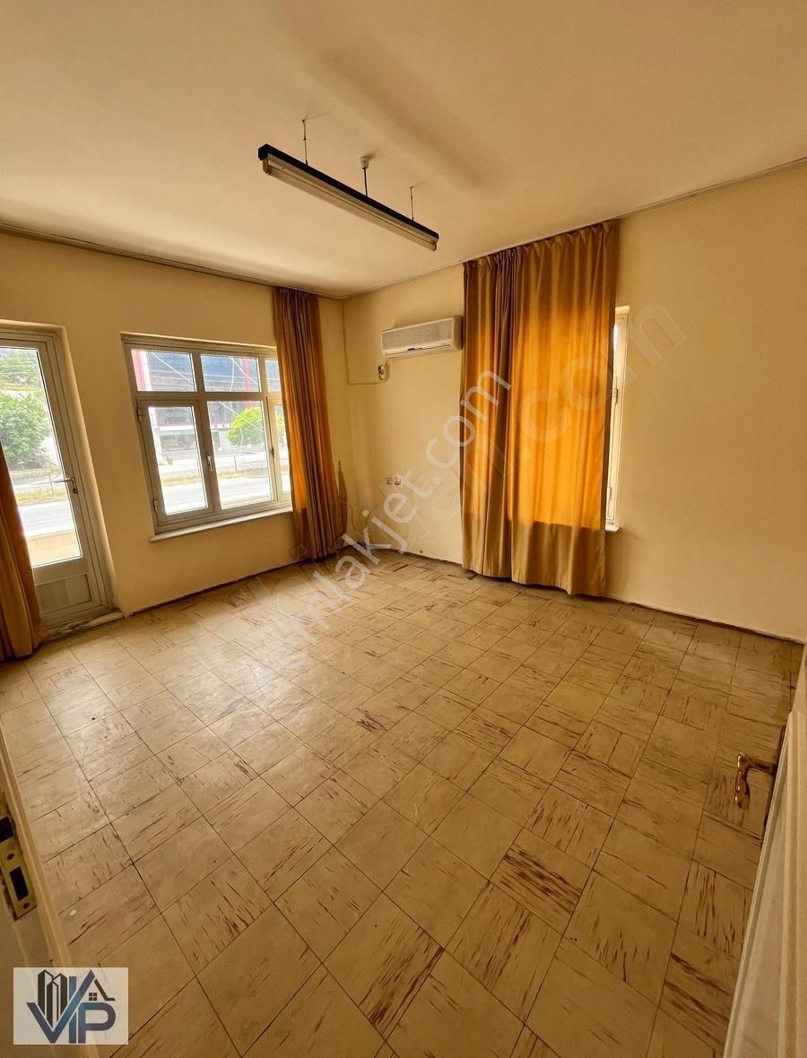 Bafra Vıp Gayrımenkulden Yakakent Merkezde Satılık Mustakil Ev!! - Görsel 4