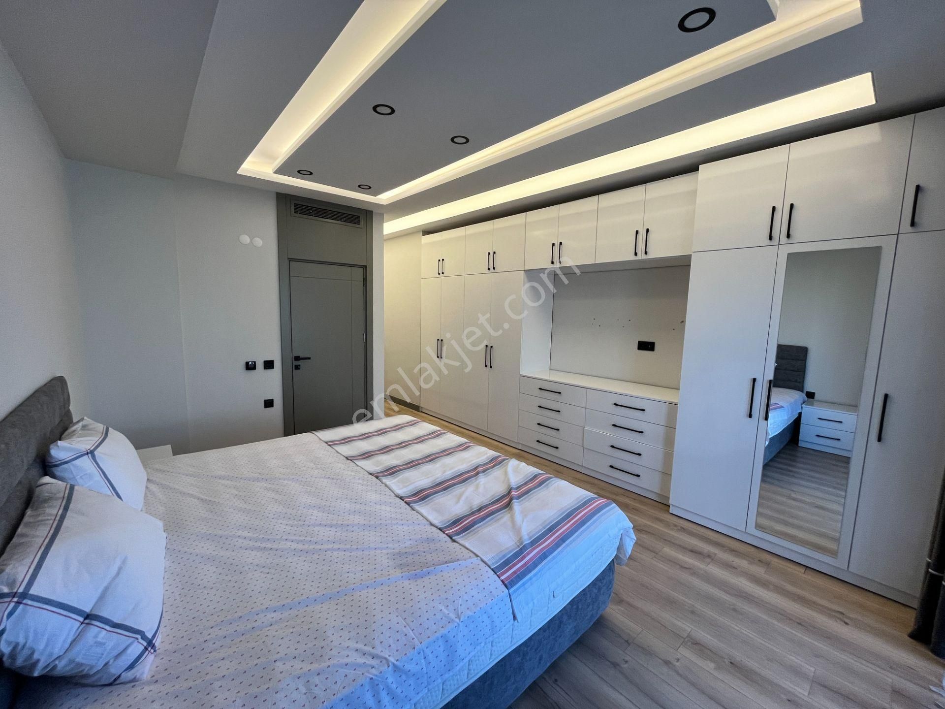 Güzeloba 'da Yerden Isıtmalı, Müstakil Havuzlu Lüks Villa - Görsel 24