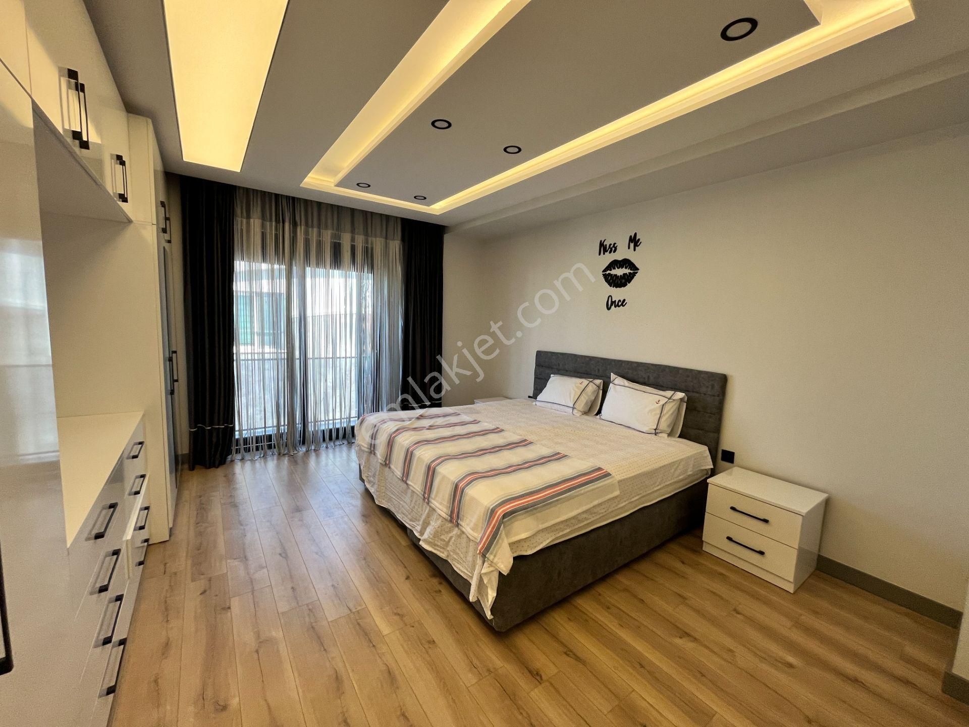 Güzeloba 'da Yerden Isıtmalı, Müstakil Havuzlu Lüks Villa - Görsel 23