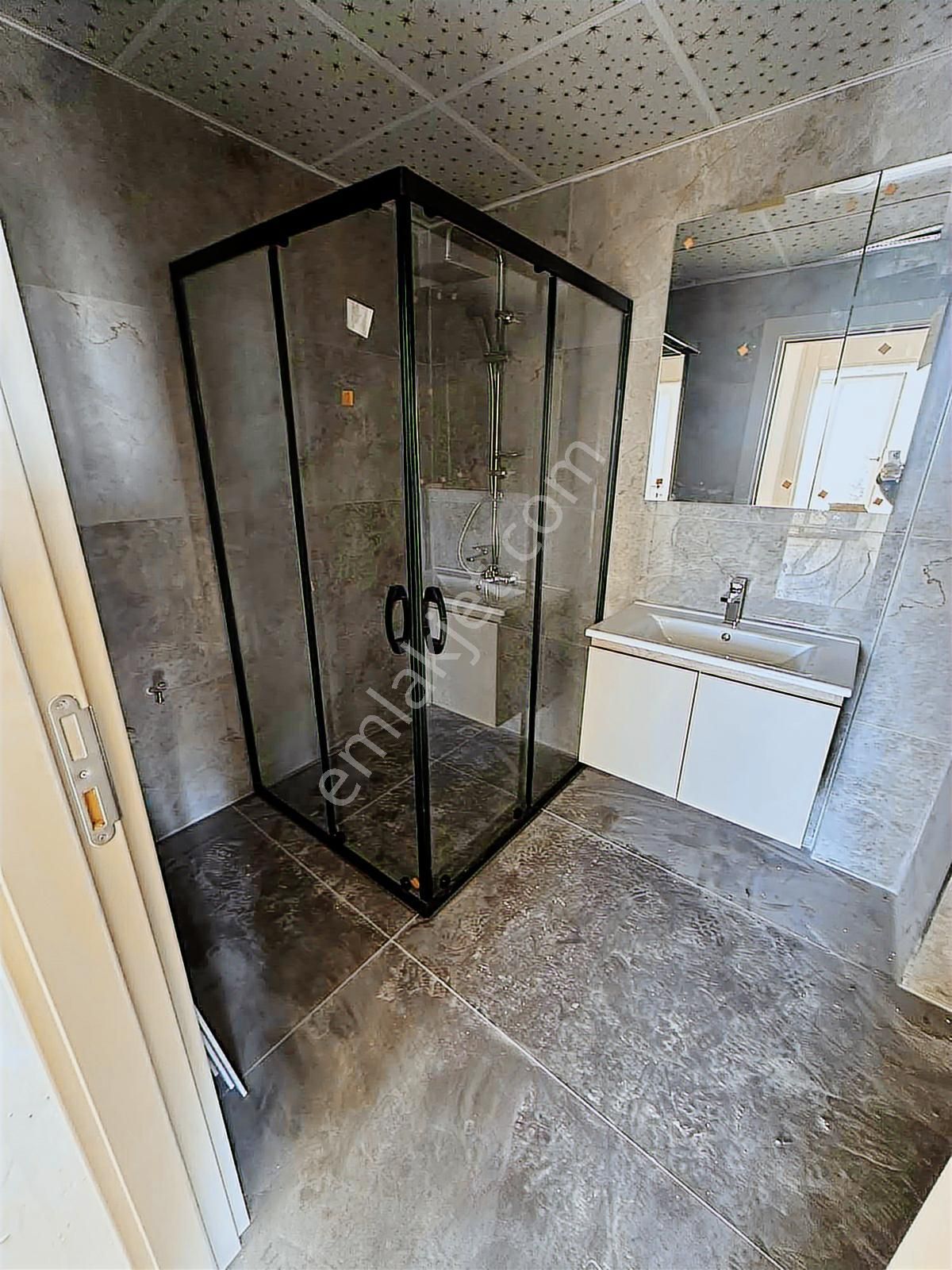 Göçerler De Kiralık 3+1 Site İçi Daire Ebeveyn Banyolu Havuzlu - Görsel 10