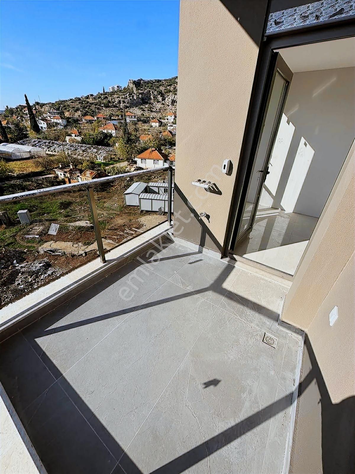 Göçerler De Kiralık 3+1 Site İçi Daire Ebeveyn Banyolu Havuzlu - Görsel 4