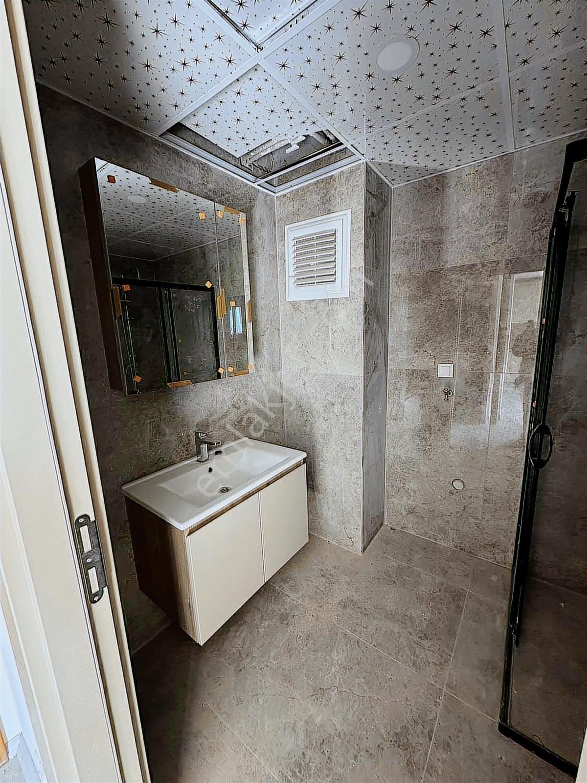 Göçerler De Kiralık 1+1 Site İçi Havuzlu Daire - Görsel 34