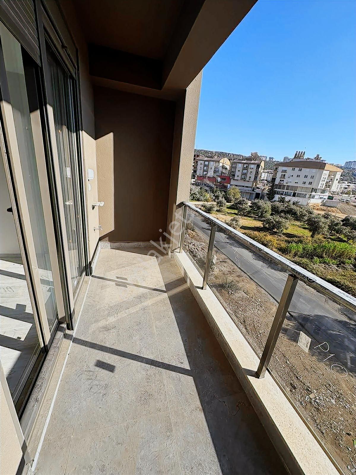 Göçerler De Kiralık 1+1 Site İçi Havuzlu Daire - Görsel 21