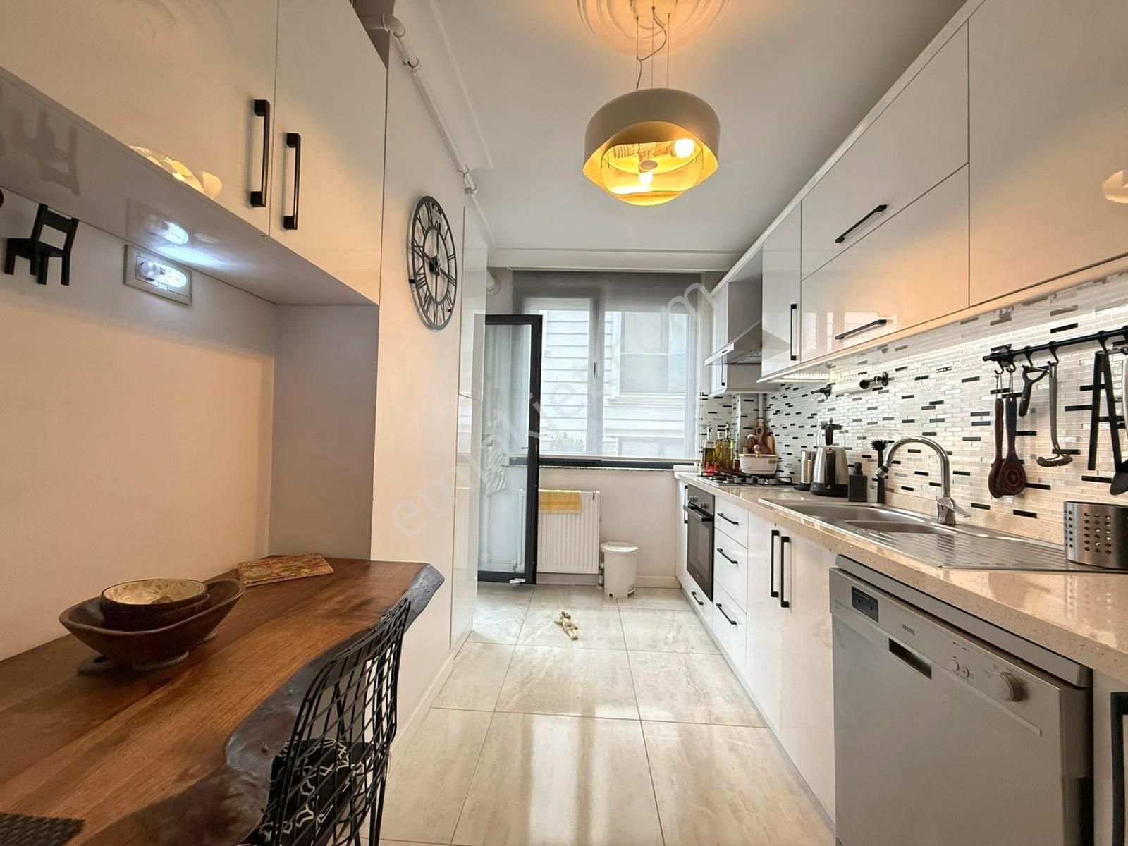 Turyap'tan Suadiye'de Bağdat Cad. Yakını Balkonlu 120m2 3+1 - Görsel 20