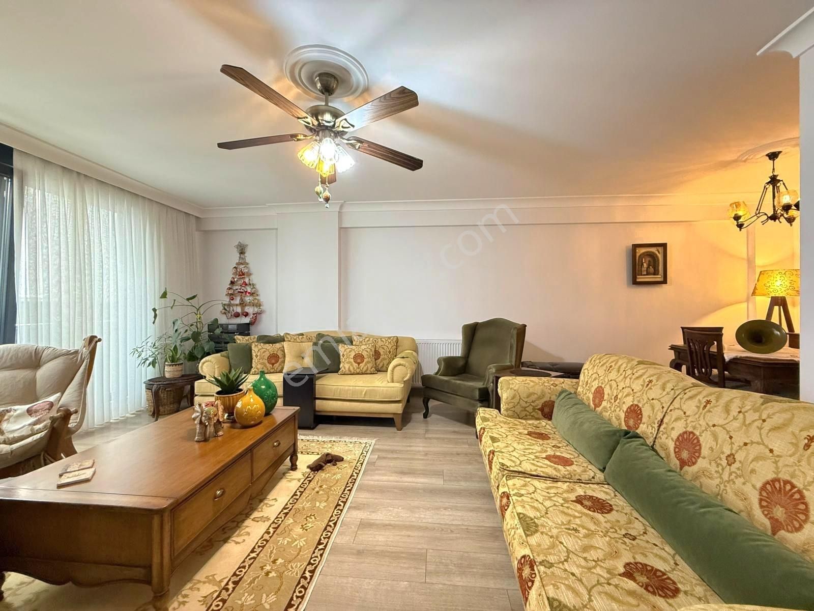 Turyap'tan Suadiye'de Bağdat Cad. Yakını Balkonlu 120m2 3+1 - Görsel 3