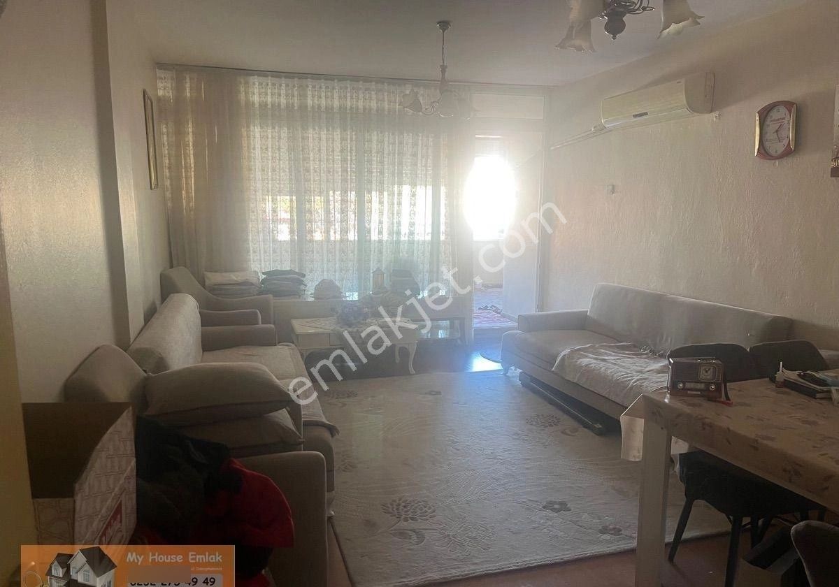 İzmir’in Her Semtine Ulaşım Konak Zeytinlik Satılık Geniş 2+1 100 M2 - Görsel 21