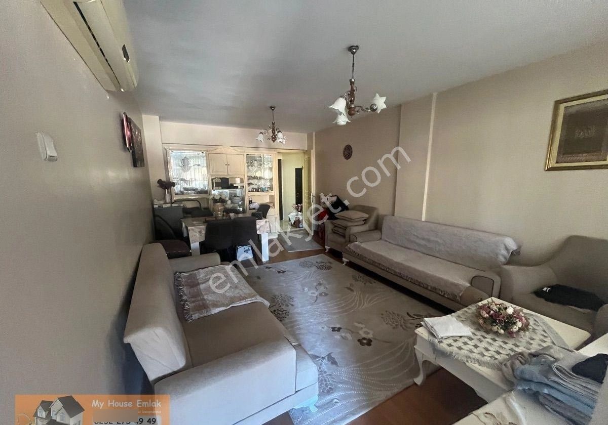 İzmir’in Her Semtine Ulaşım Konak Zeytinlik Satılık Geniş 2+1 100 M2 - Görsel 2