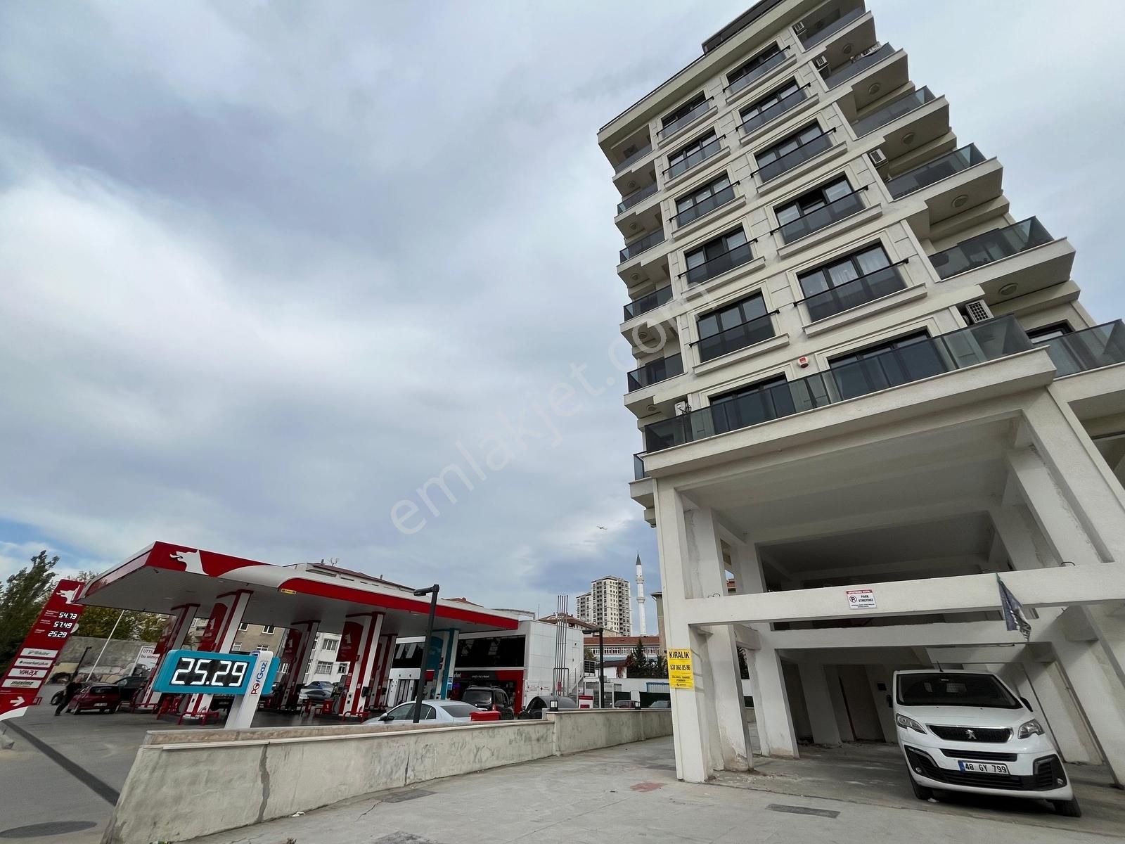 Utkudan Pendik Sahil Yolunda Kapanmaz Deniz Manzaralı Sıfır 2+1 - Görsel 28