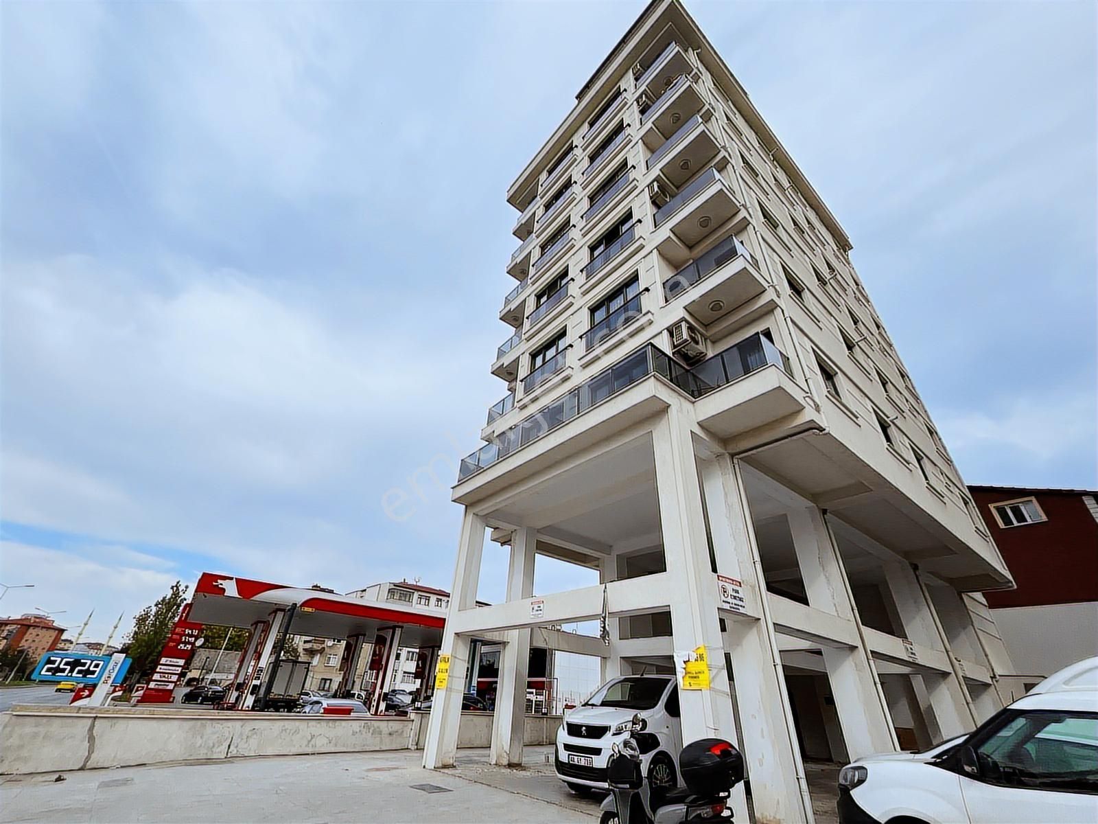 Utkudan Pendik Sahil Yolunda Kapanmaz Deniz Manzaralı Sıfır 2+1 - Görsel 12