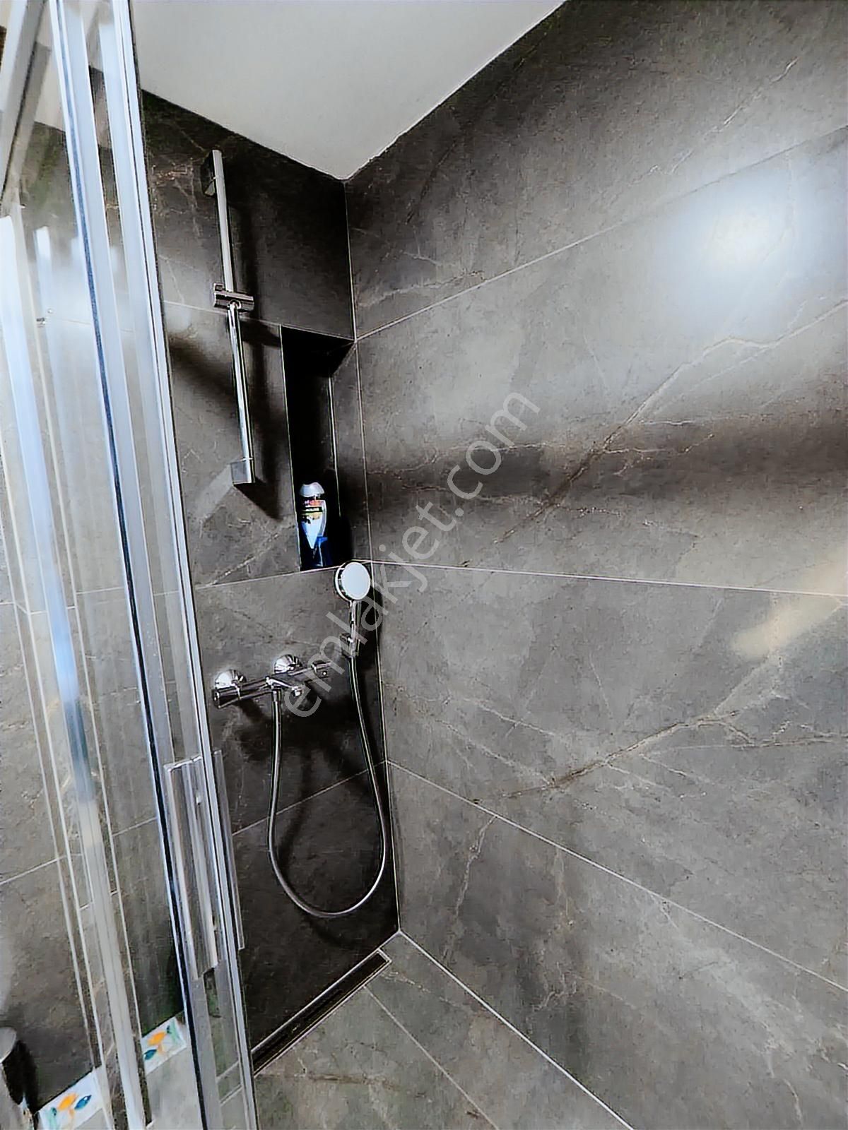 Erenköyde 120m2 Mimari Dekorlu 3 Balkonlu Ultra Lüks 3,5+1 Daire - Görsel 19